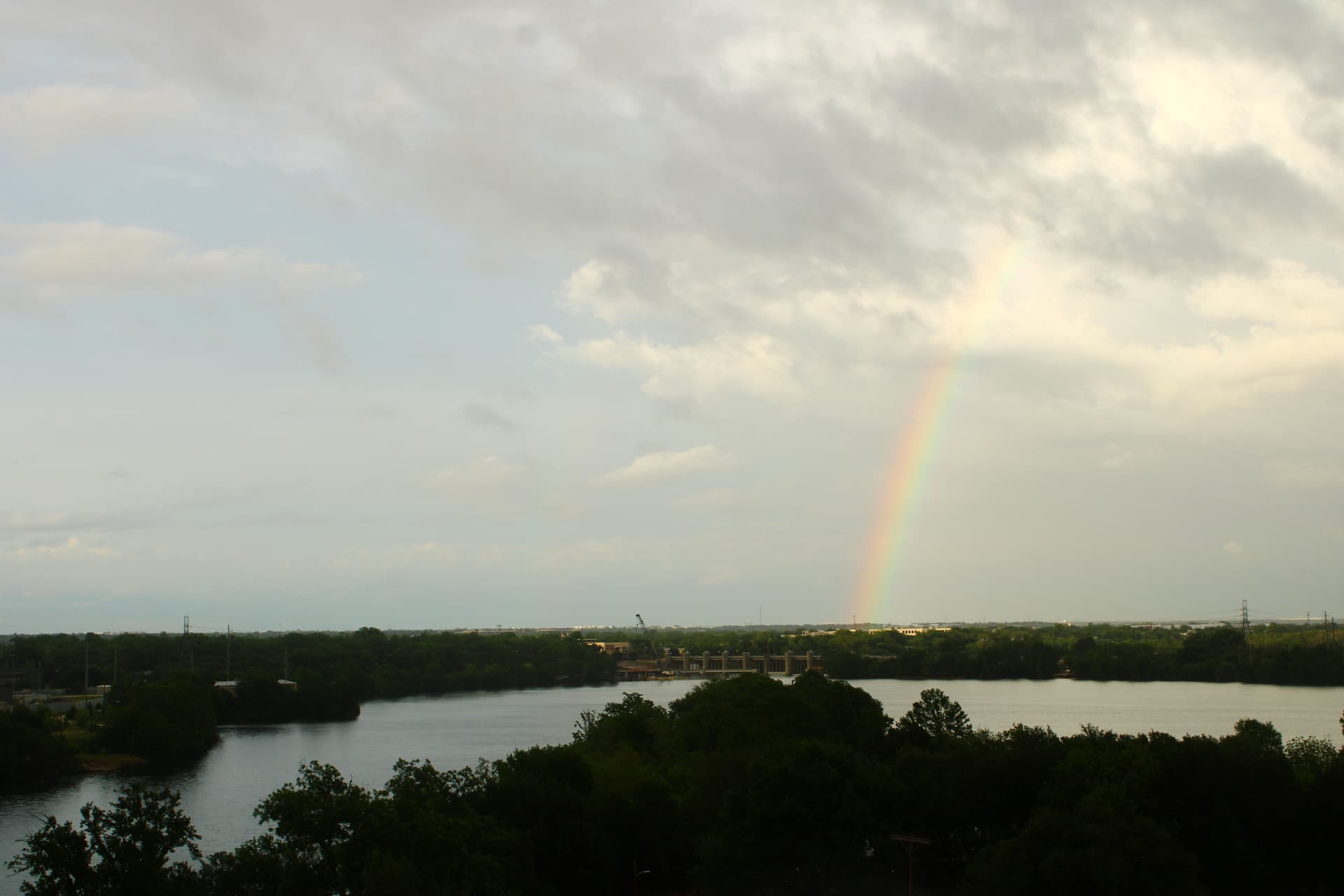 Dam Rainbow